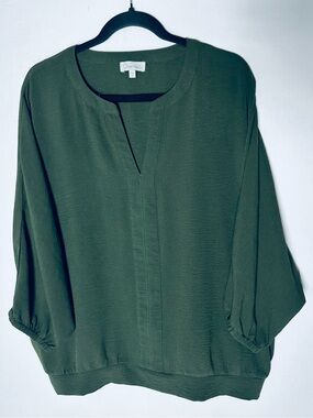 Chenault Green Textured Split V Neck Blouse Plus Size 2X Dolman Top Boho